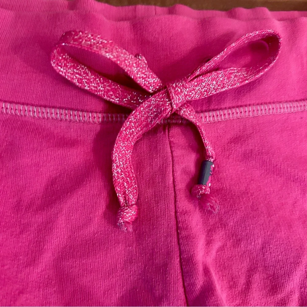 💕Hard Candy Barbie Pink & Black Sequin Trim Shorts Sparkly embellished - Picture 3 of 9